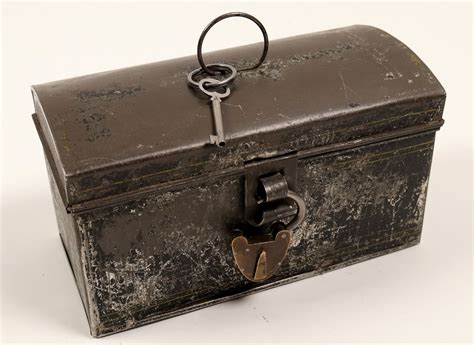 Vintage Metal Box With Lock 